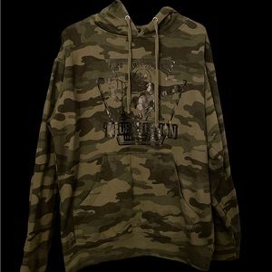 Camo True Religion Hoodie (L)